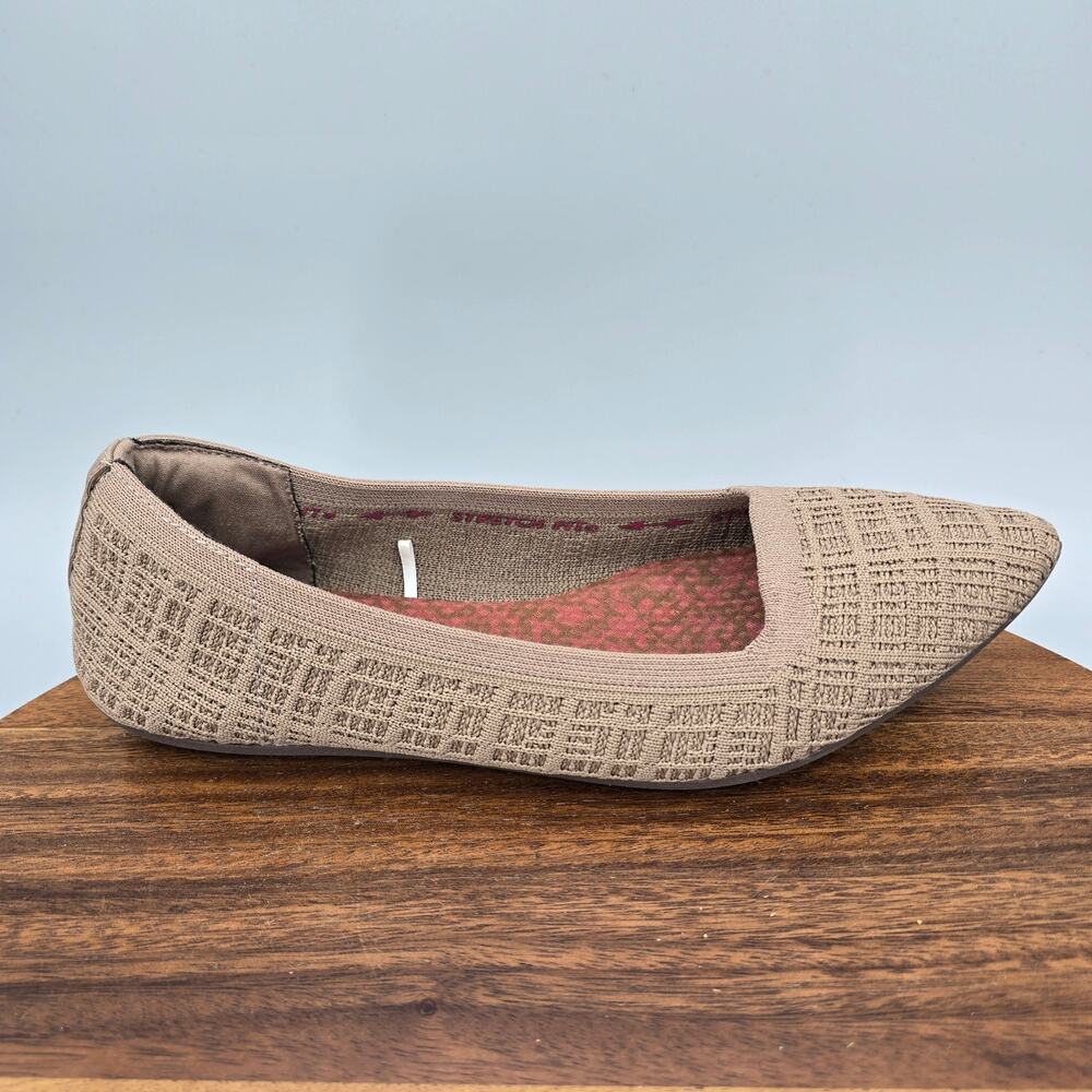 Skechers Cleo Ballet Flats Womens 7.5 M Mocha Taupe Slip On Pointed Toe Shoes